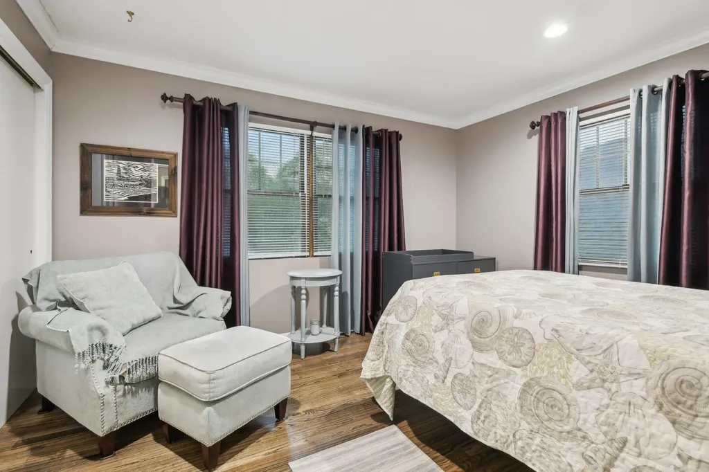 98 Beach Road Westhampton Beach NY 11978