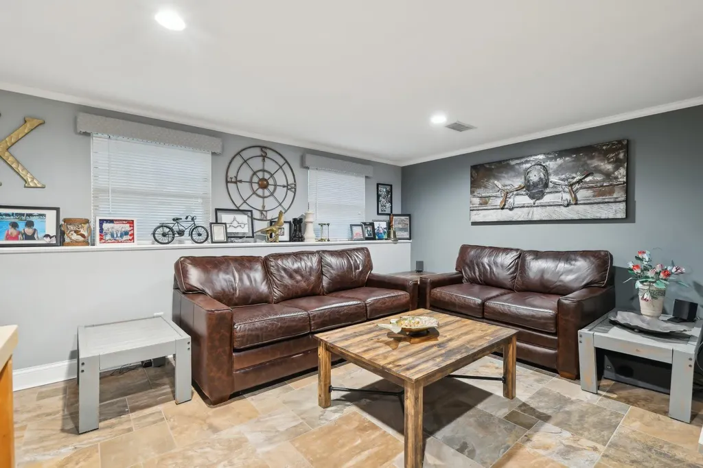 98 Beach Road Westhampton Beach NY 11978