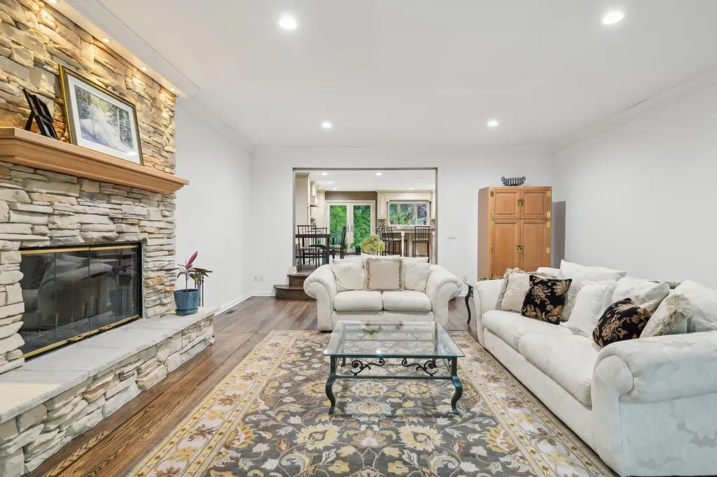 98 Beach Road Westhampton Beach NY 11978