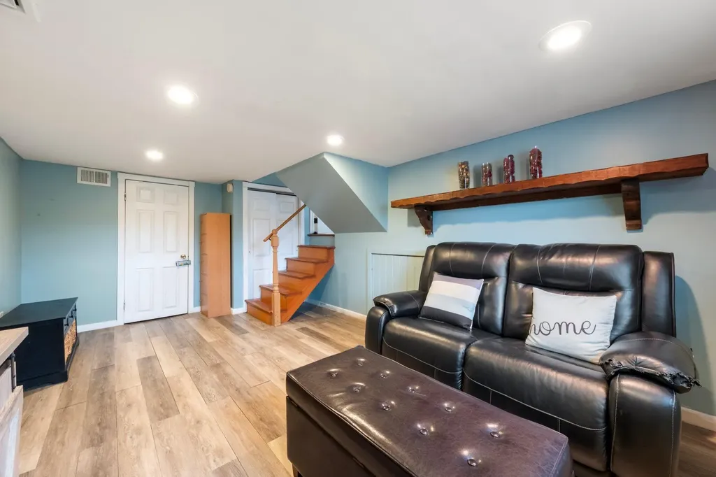 22 Willow Place Middletown NY 10940