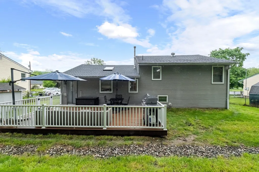 22 Willow Place Middletown NY 10940