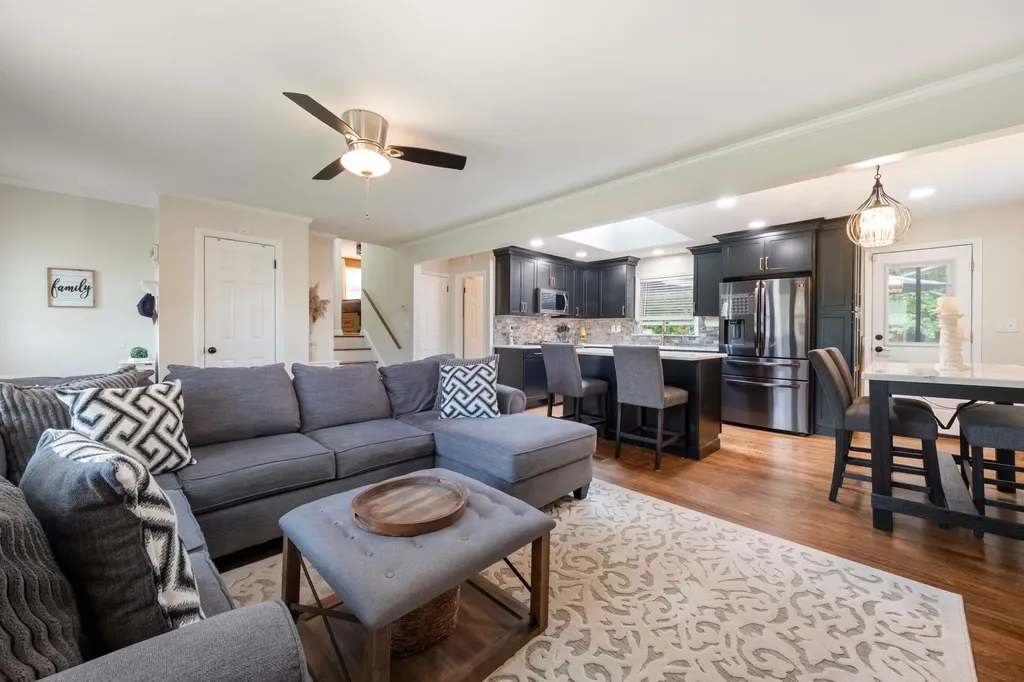 22 Willow Place Middletown NY 10940