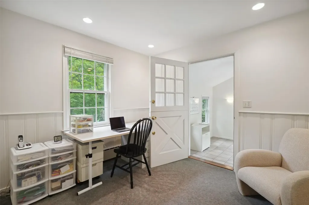 34 Whippoorwill Road E Armonk NY 10504