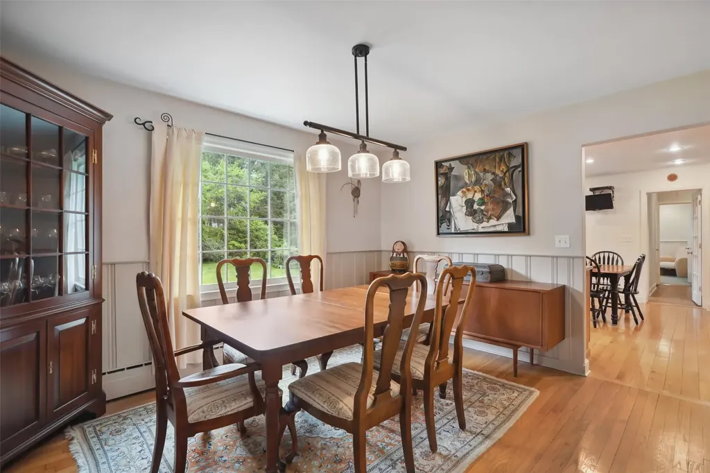 34 Whippoorwill Road E Armonk NY 10504