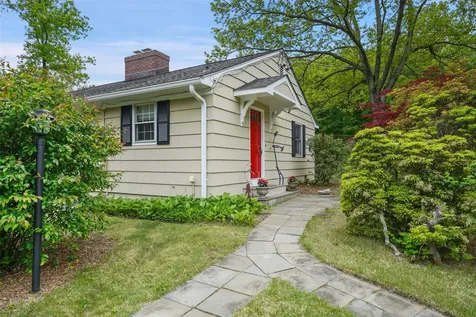 34 Whippoorwill Road E Armonk NY 10504