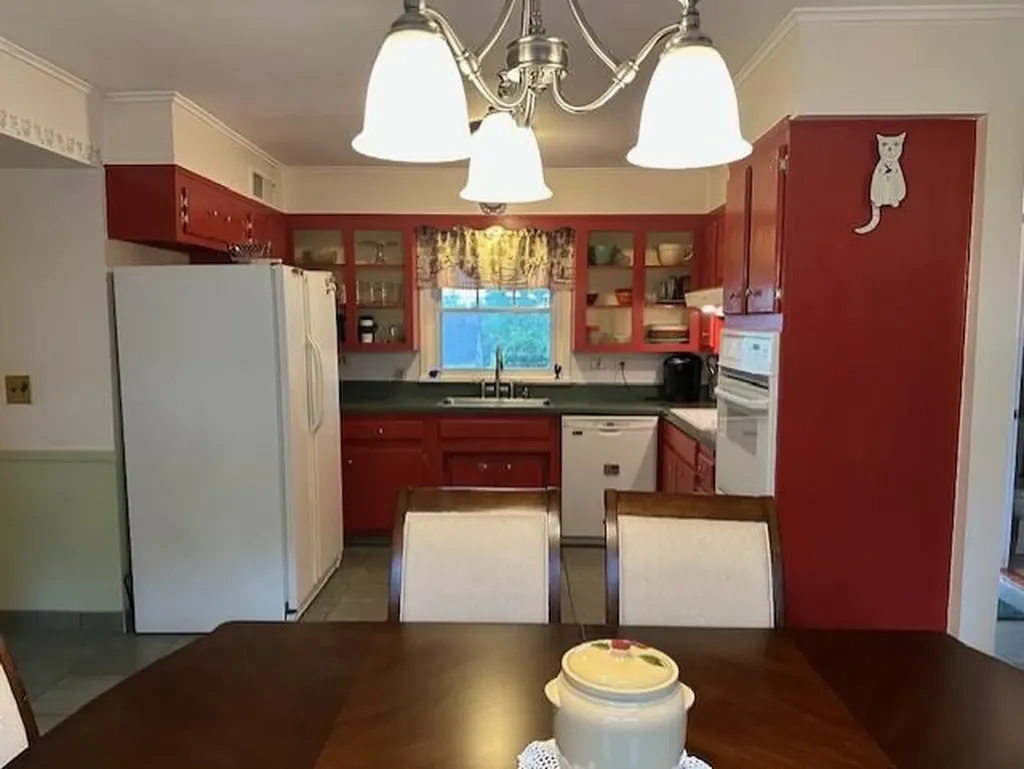 284 Warren Avenue Hawthorne NY 10532