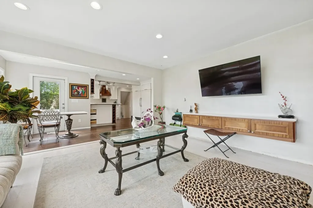 2525 Beverly Road Merrick NY 11566