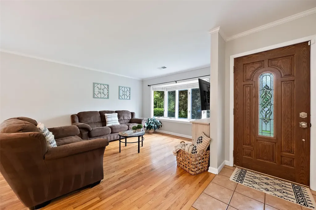 3 Westview Drive Poughkeepsie NY 12603