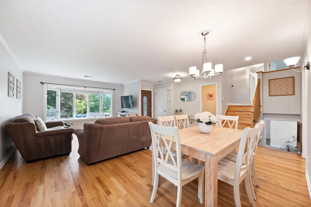 3 Westview Drive Poughkeepsie NY 12603