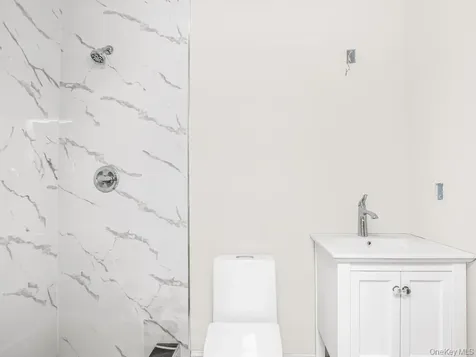 65 W 2nd Street Mount Vernon NY 10550