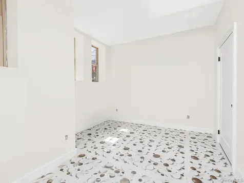 65 W 2nd Street Mount Vernon NY 10550