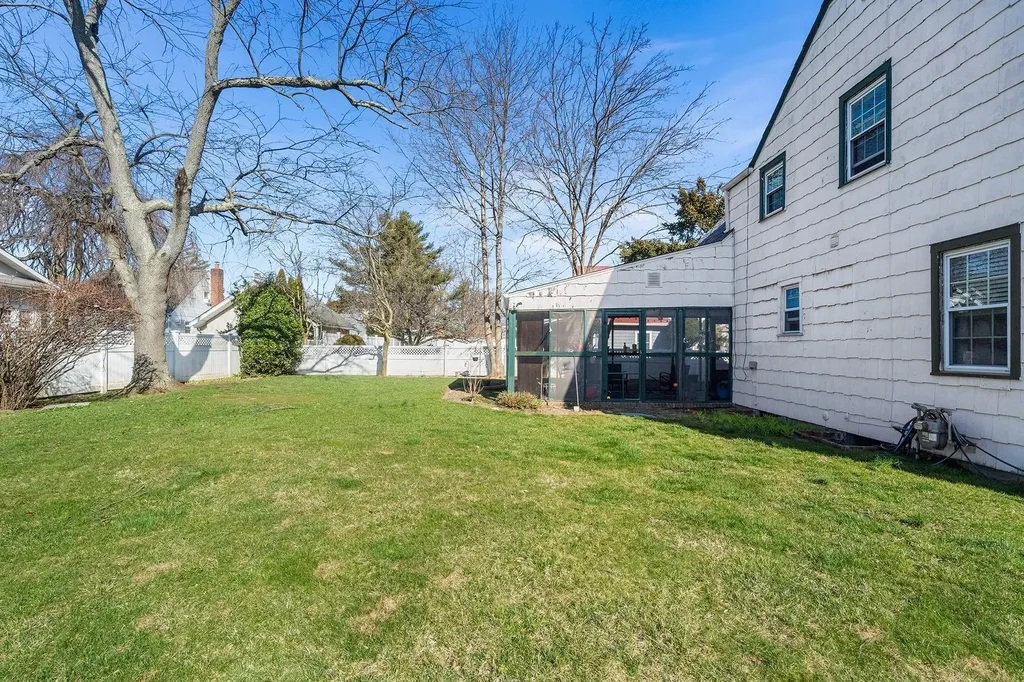 2944 Tulip Avenue Baldwin NY 11510