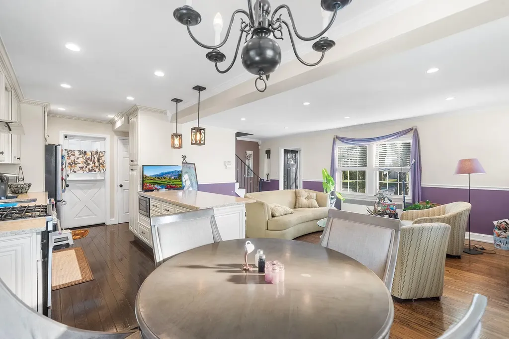 2944 Tulip Avenue Baldwin NY 11510