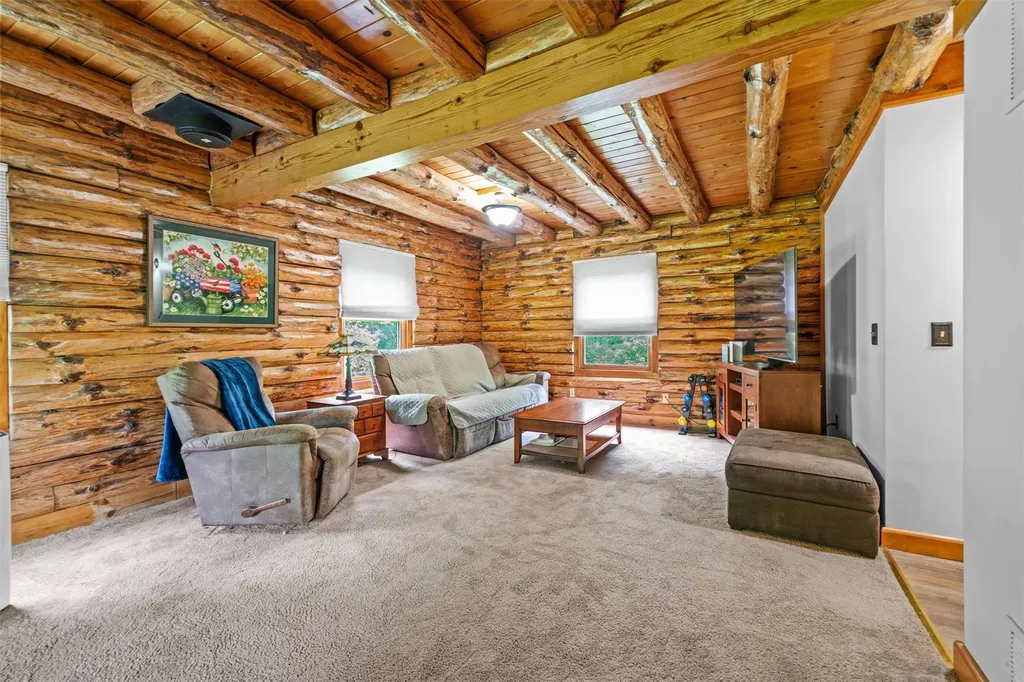430 Strawridge Road Wallkill NY 12589