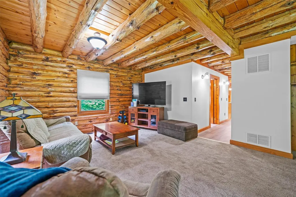 430 Strawridge Road Wallkill NY 12589
