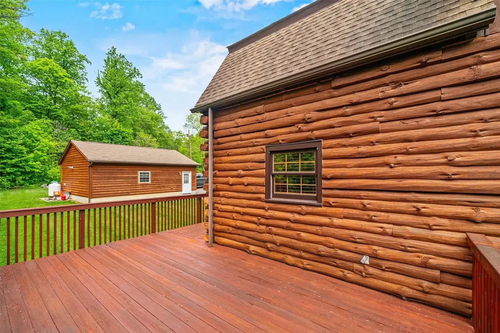 430 Strawridge Road Wallkill NY 12589