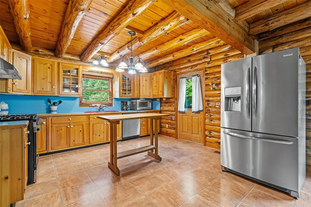 430 Strawridge Road Wallkill NY 12589