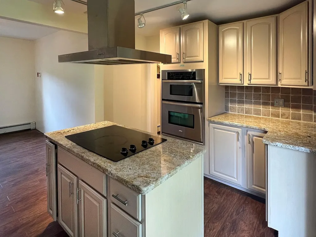 453 Clove Road Monroe NY 10950