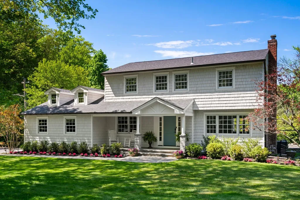 125 Midland Street Cold Spring Harbor NY 11724