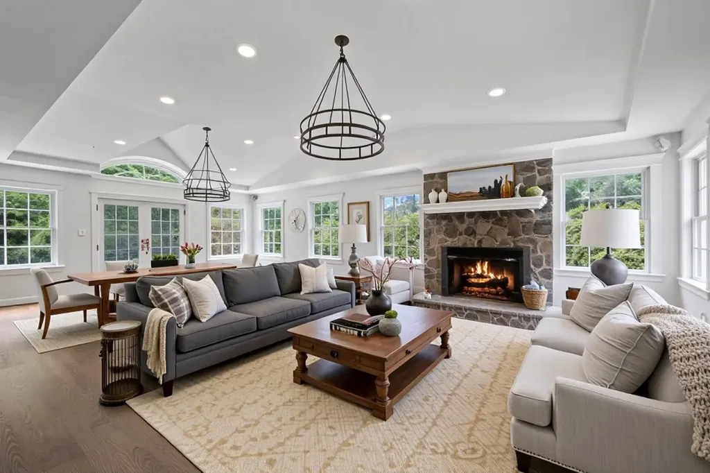 125 Midland Street Cold Spring Harbor NY 11724