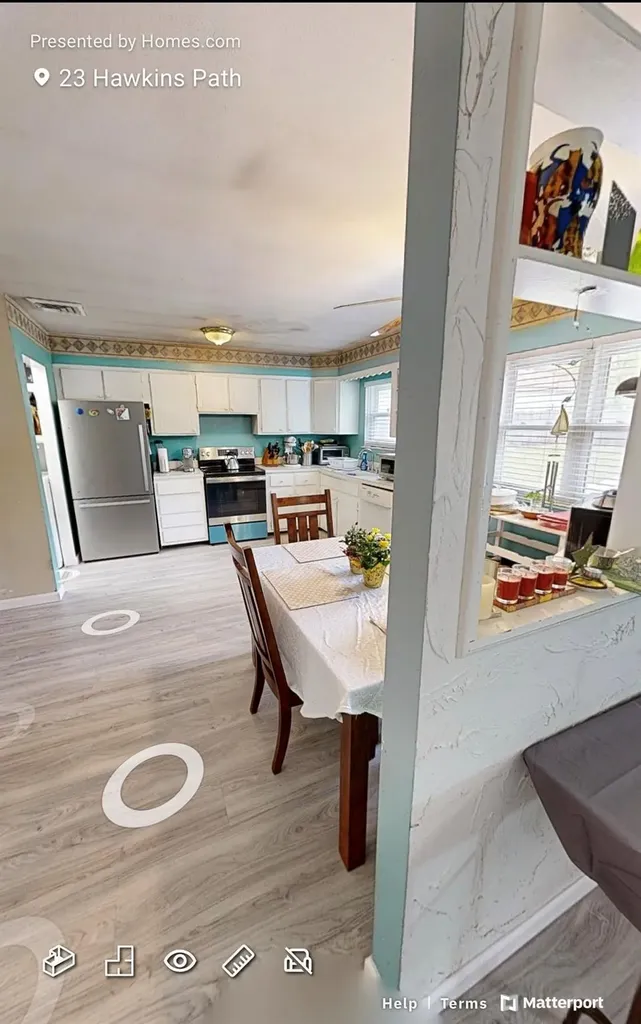 23 Hawkins Path Coram NY 11727