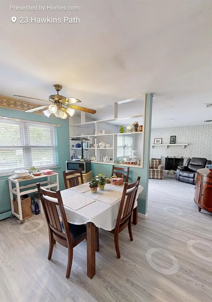 23 Hawkins Path Coram NY 11727