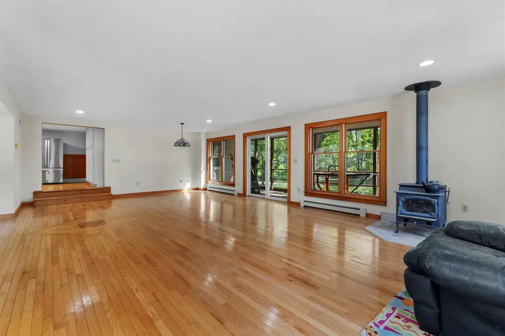 52 Orlich Road Red Hook NY 12571