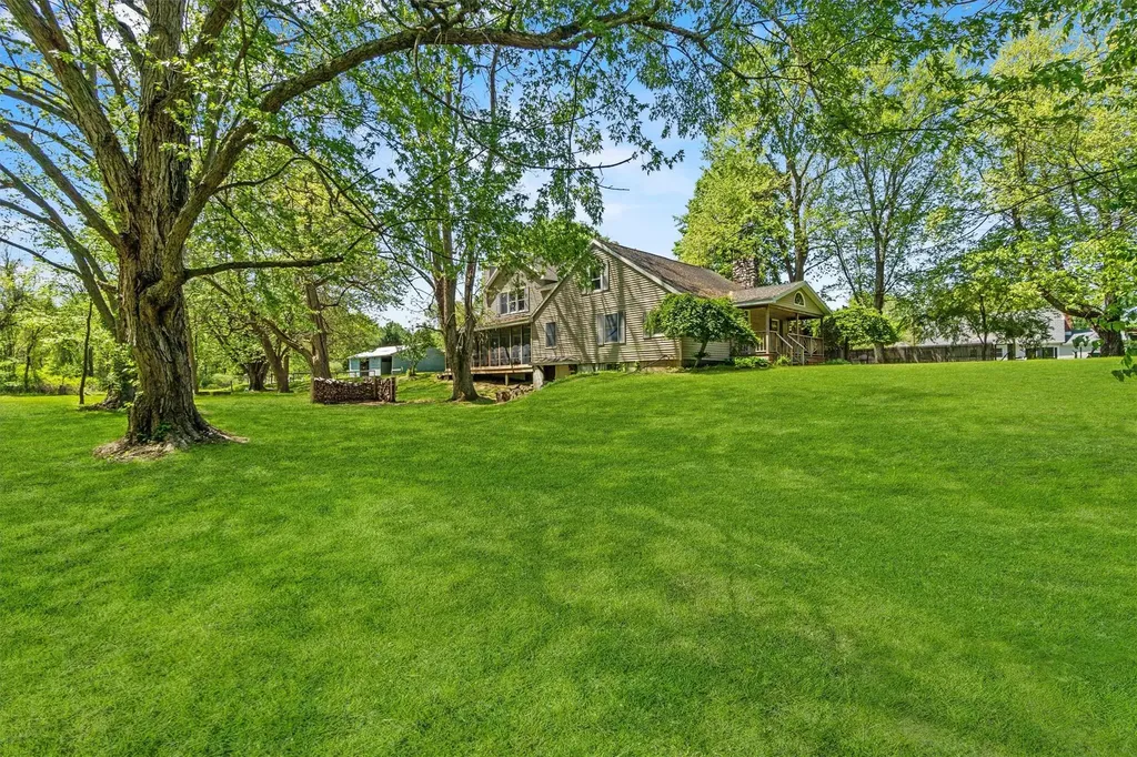 52 Orlich Road Red Hook NY 12571