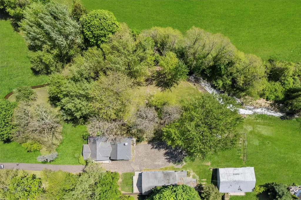 52 Orlich Road Red Hook NY 12571