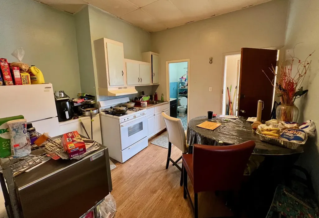 60-85 55 Street Maspeth NY 11378