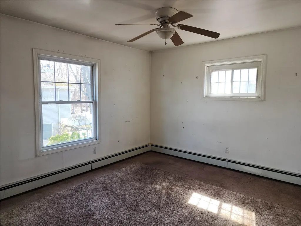 32 Swan River Street Patchogue NY 11772