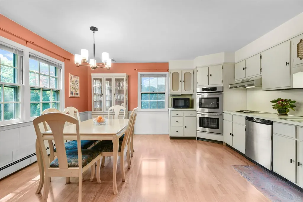 36 Avondale Road Harrison NY 10528