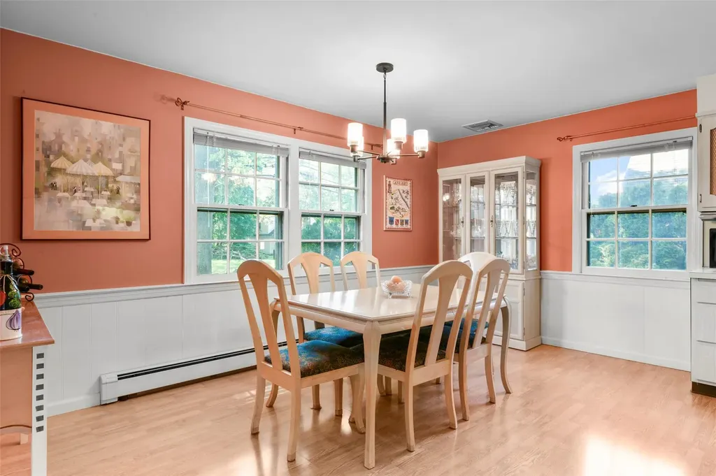 36 Avondale Road Harrison NY 10528