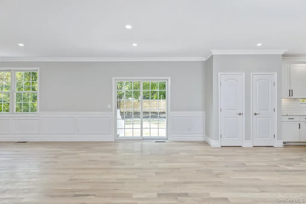 223 Townline Road Commack NY 11725
