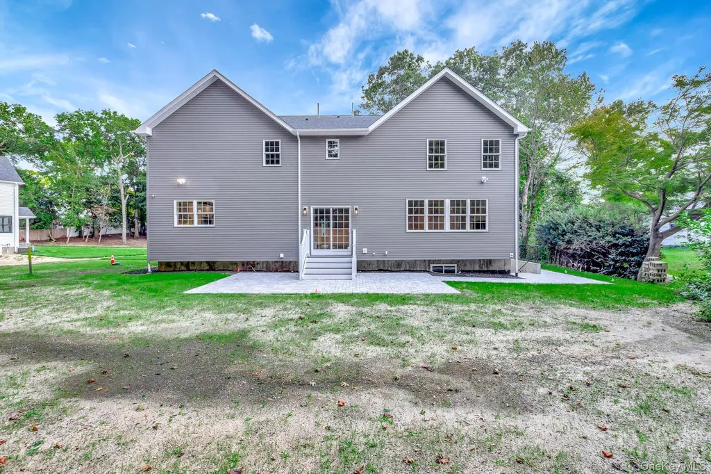 223 Townline Road Commack NY 11725