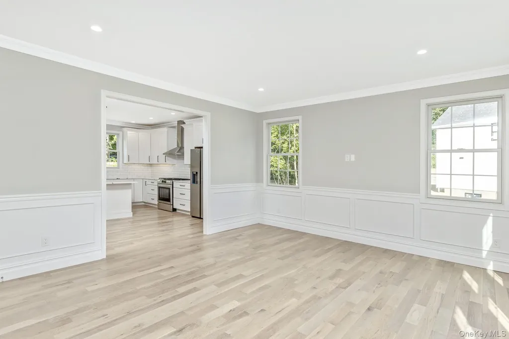 223 Townline Road Commack NY 11725