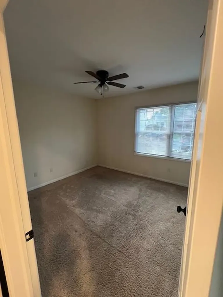 16 Meldon Avenue Albertson NY 11507