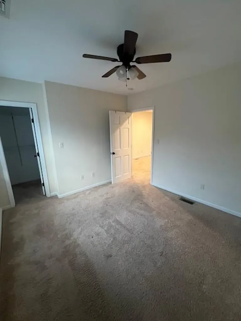 16 Meldon Avenue Albertson NY 11507