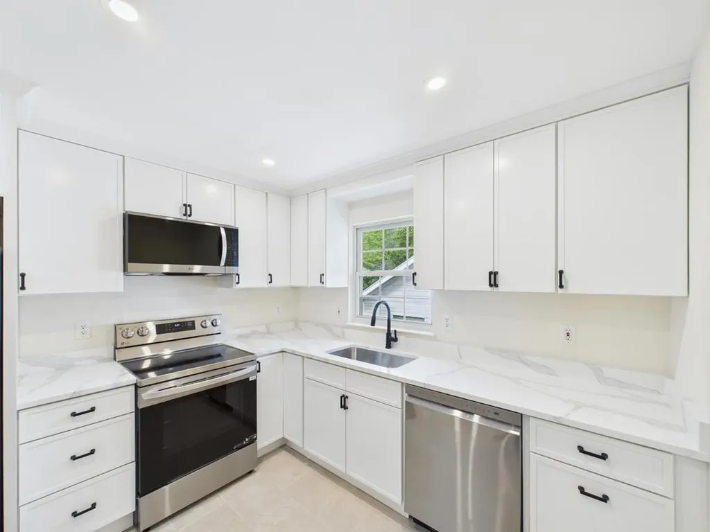 349 E Main Street Centerport NY 11721