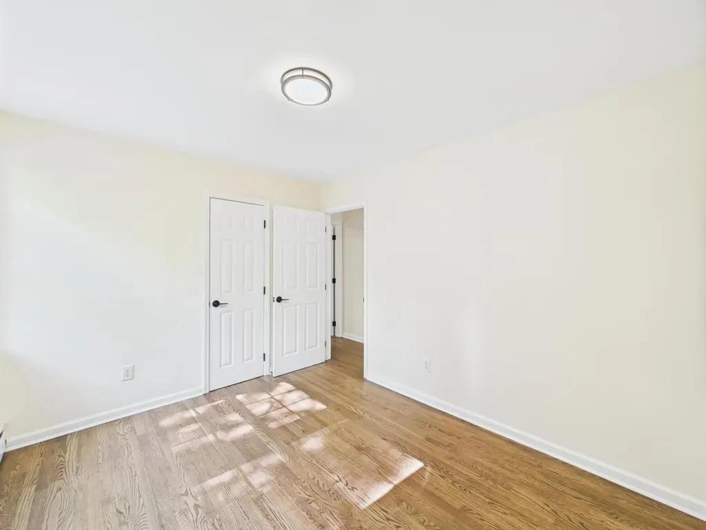 349 E Main Street Centerport NY 11721