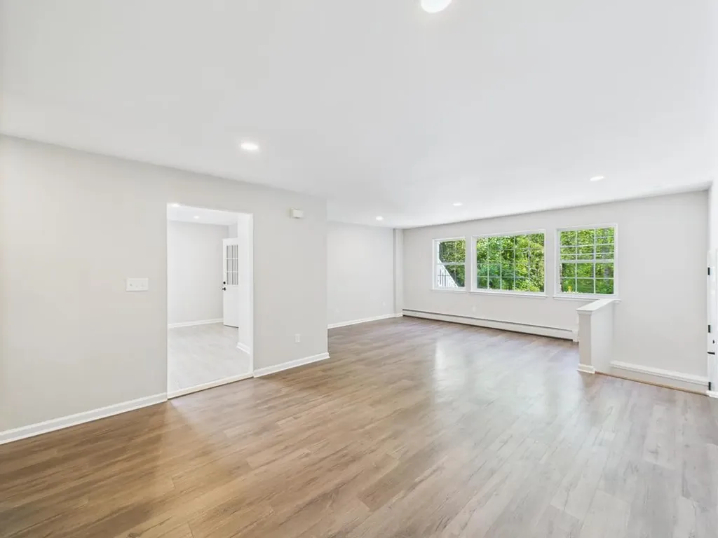 349 E Main Street Centerport NY 11721
