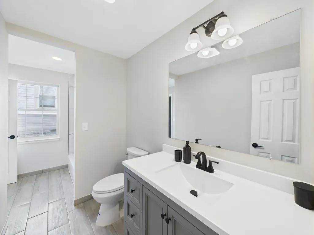 349 E Main Street Centerport NY 11721