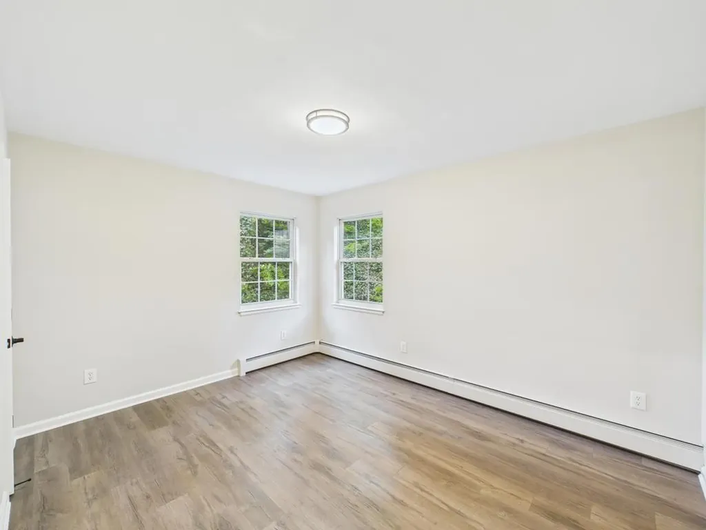 349 E Main Street Centerport NY 11721