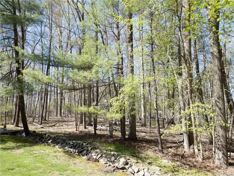 61 Reinhardt Road Middletown NY 10940