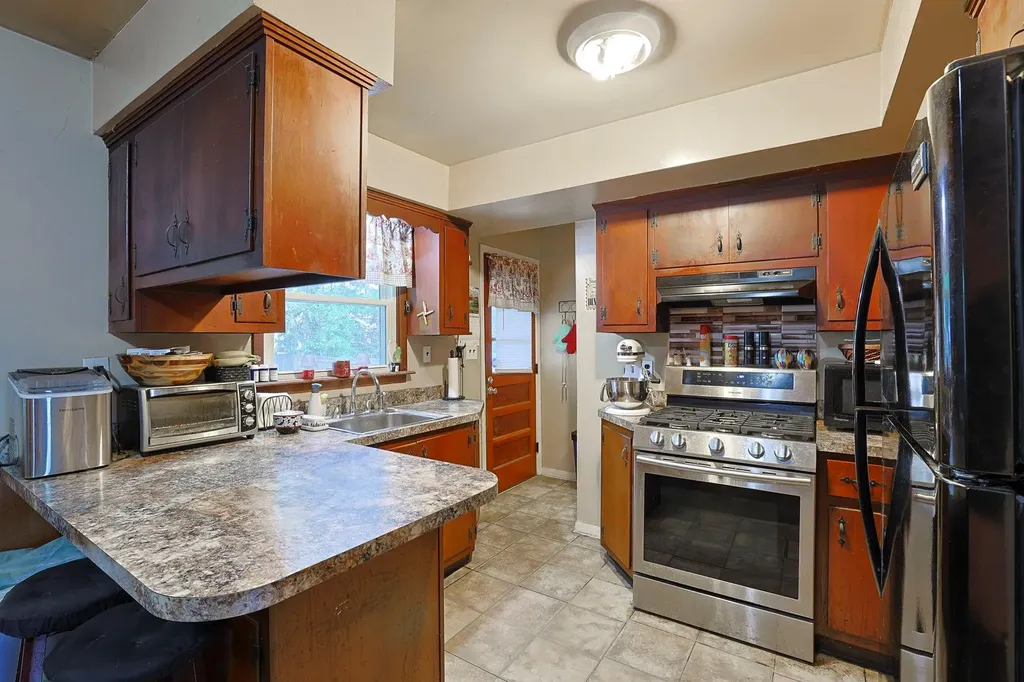 12 Brewster Drive Middletown NY 10940