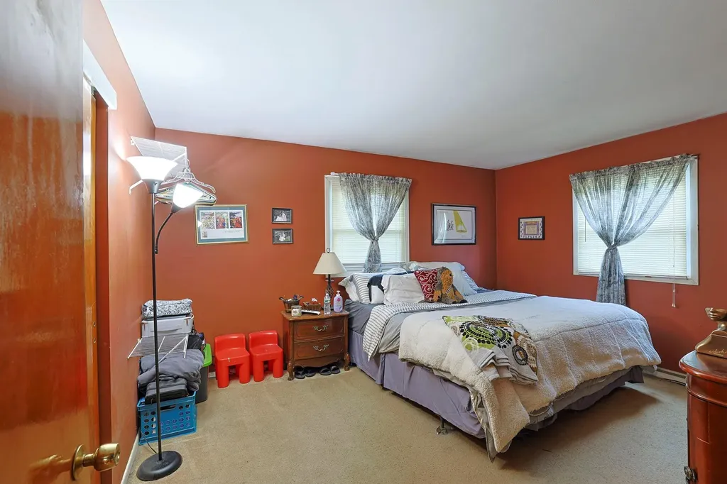 12 Brewster Drive Middletown NY 10940