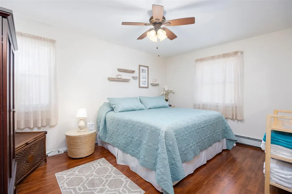 2 Anthony Lane Holbrook NY 11741