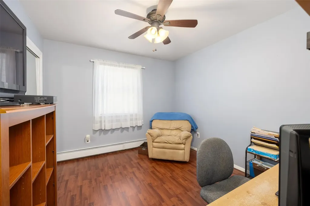 2 Anthony Lane Holbrook NY 11741