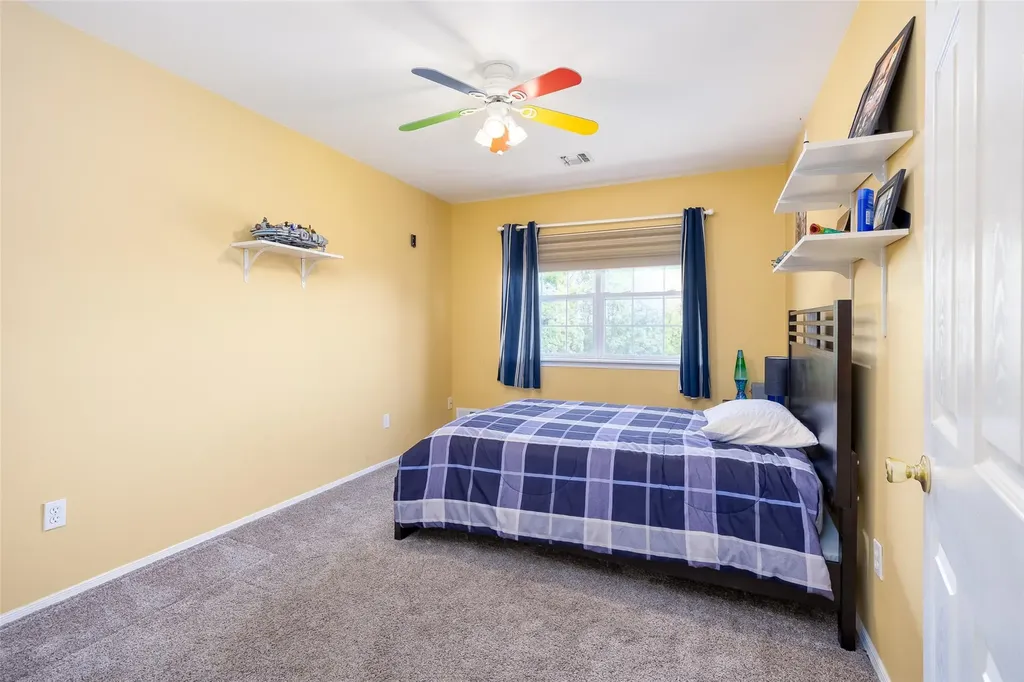 21 Coventry Lane Smithtown NY 11787