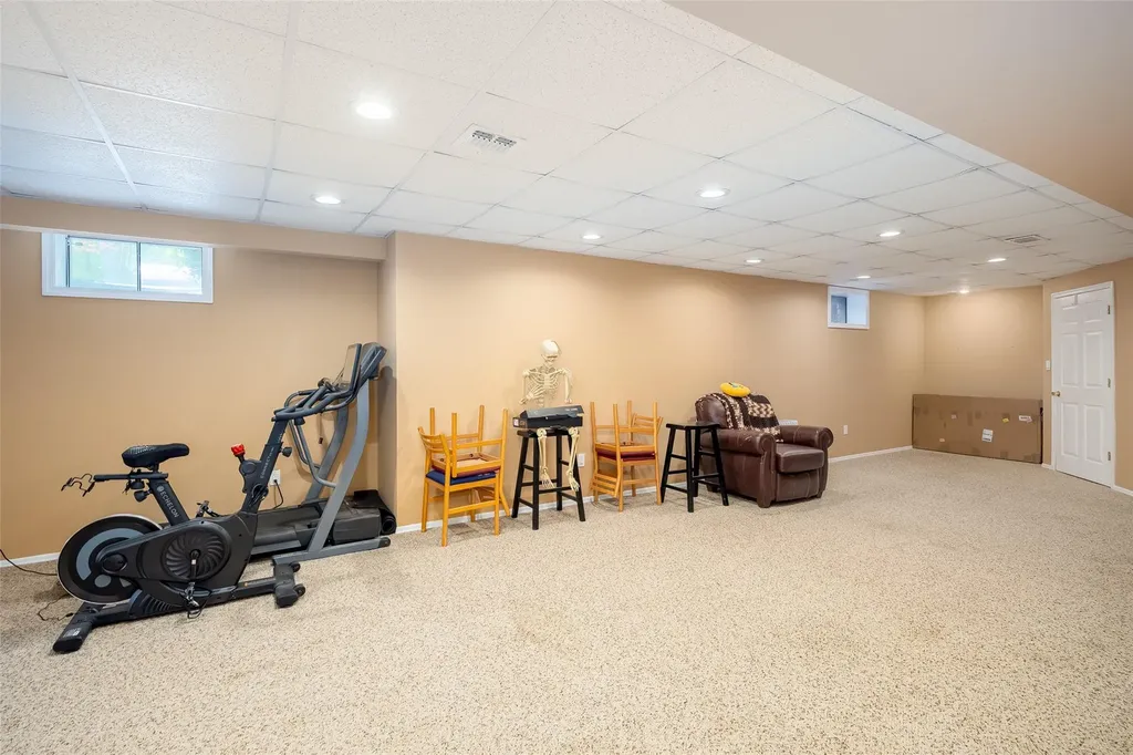 21 Coventry Lane Smithtown NY 11787